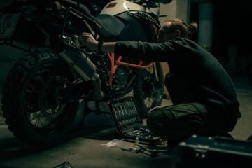 electric dirt bike maintenance